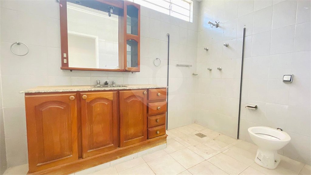 Casa à venda com 3 quartos, sendo 1 suíte, em Vila Carvalho, Sorocaba, SP