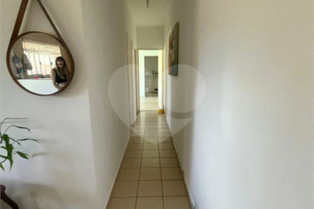 Casa à venda com 5 quartos, sendo 4 suítes,  em Vila Oliveira, Mogi das Cruzes, SP