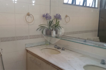 Apartamento à venda com 4 quartos, sendo 2 suítes, em Tijuca, Rio de Janeiro, RJ