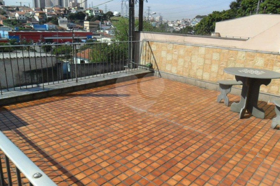 Sobrado à venda com 3 suítes em Pirituba, São Paulo, SP