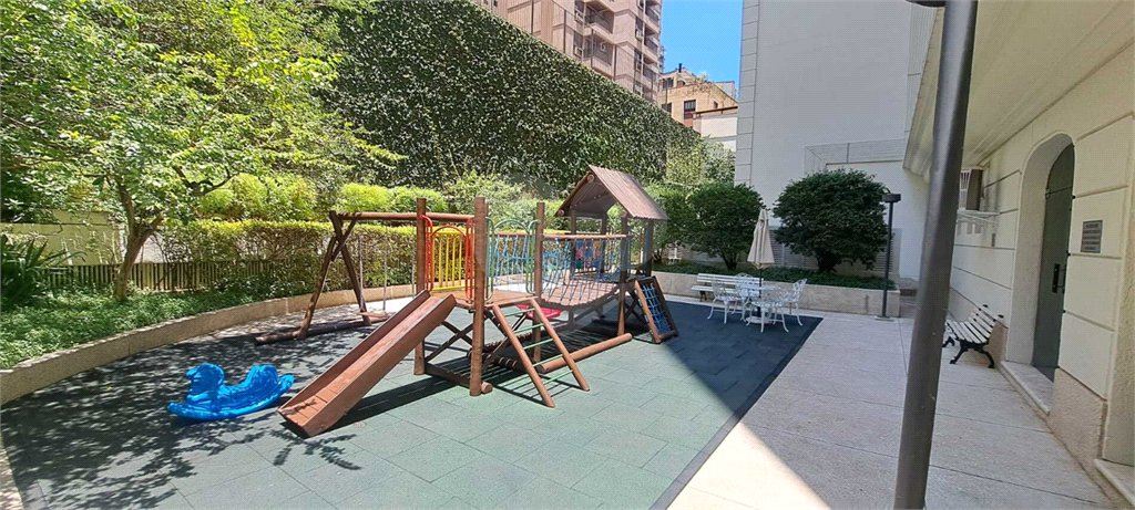 Apartamento para alugar com 3 quartos, sendo 1 suíte, em Jardim Paulista, São Paulo, SP