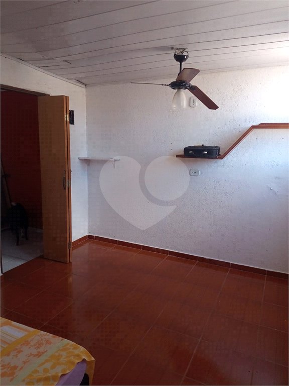 Casa à venda com 3 quartos em Vila Nivi, São Paulo, SP
