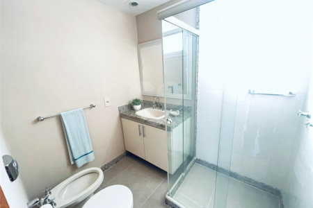 Apartamento à venda com 2 quartos, sendo 1 suíte, em Grajaú, Rio de Janeiro, RJ