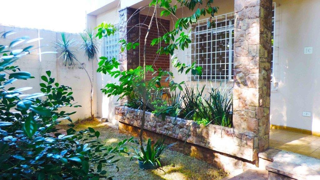 Sobrado à venda com 3 quartos, sendo 1 suíte, em Brooklin Velho, São Paulo, SP