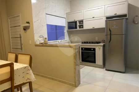 Casa à venda com 2 quartos em Jardim Monte Santo, Itapetininga, SP