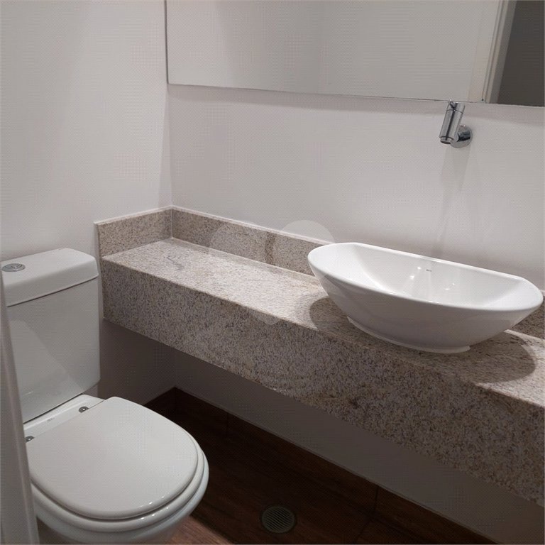 Apartamento à venda ou para alugar com 1 suíte em Pinheiros, São Paulo, SP