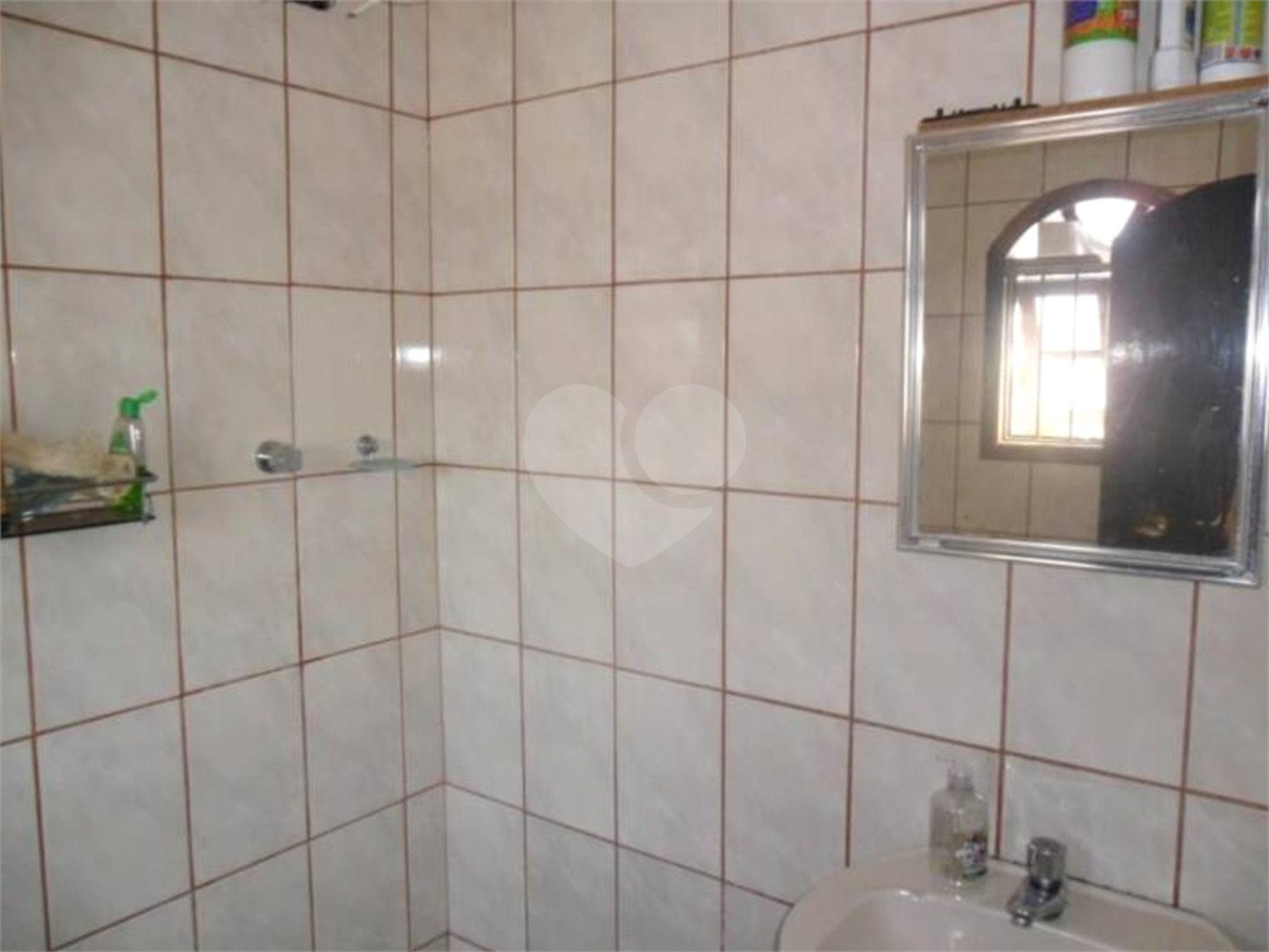 Casa à venda com 3 quartos, sendo 1 suíte, em Jardim Santa Helena, Poá, SP