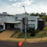 Casa à venda com 3 suítes em Residencial Village Damha III, Araraquara, SP