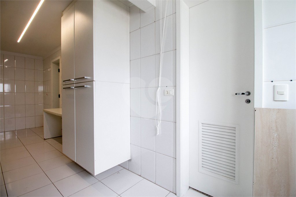 Apartamento à venda com 3 quartos, sendo 1 suíte, em Panamby, São Paulo, SP