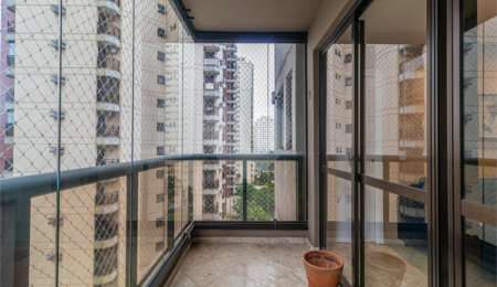 Apartamento à venda com 2 suítes em Moema, São Paulo, SP