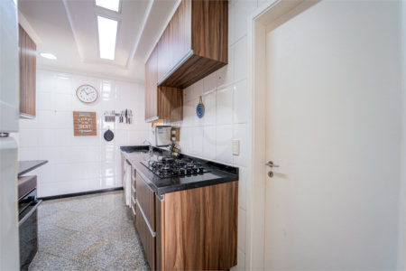 Apartamento à venda com 3 quartos, sendo 1 suíte, em Vila Mascote, São Paulo, SP