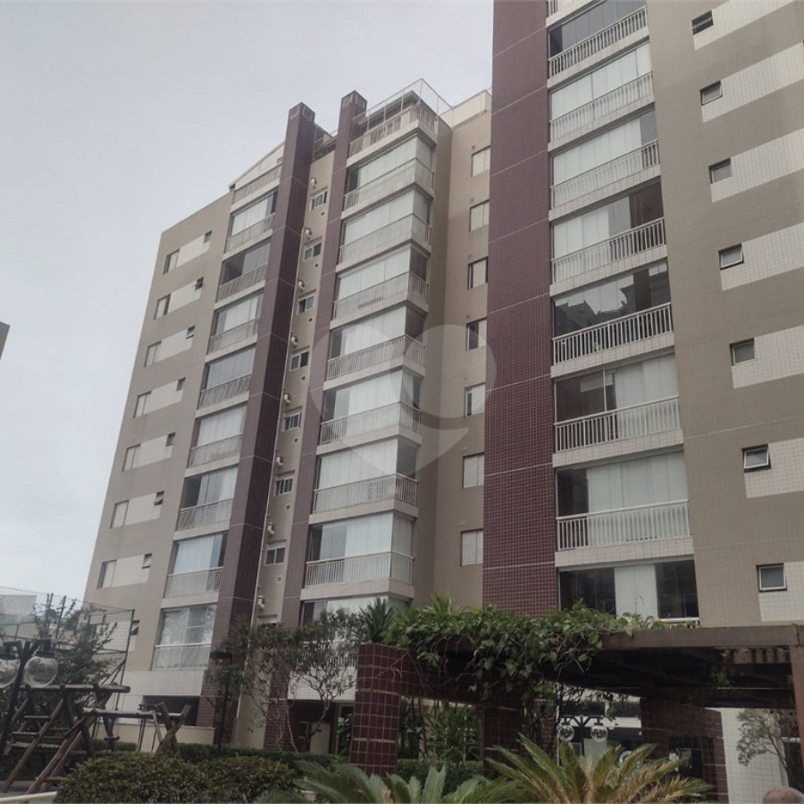 Apartamento à venda com 3 quartos, sendo 1 suíte, em Vila Polopoli, São Paulo, SP