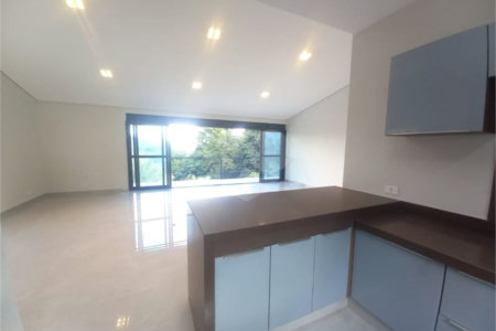 Casa à venda com 4 suítes no condomínio Estância Marambaia, Vinhedo - SP