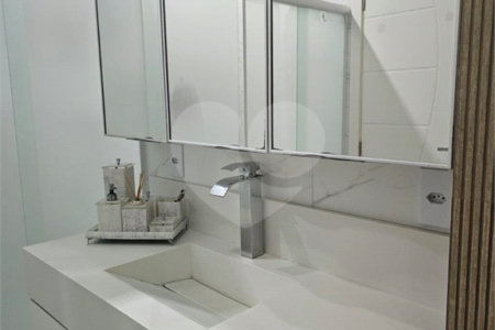 Apartamento à venda com 3 quartos, sendo 1 suíte, em Copacabana, Rio de Janeiro, RJ