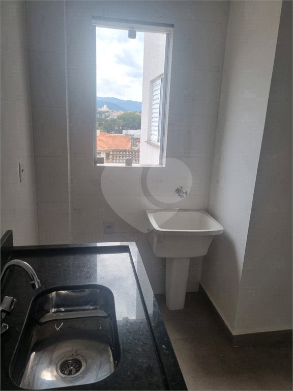 APTO COM 1 DORM NO TUCURUVI