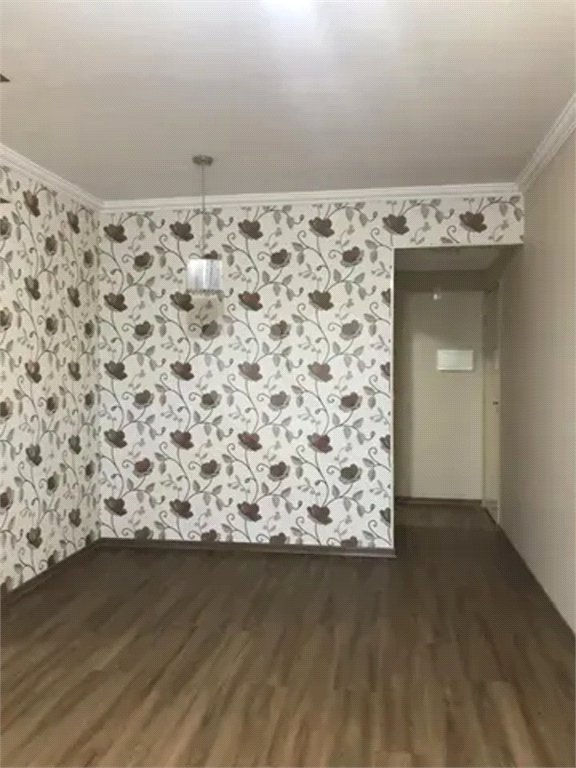 Apartamento à venda com 3 quartos, sendo 1 suíte,  em Jardim Augusta, São José dos Campos, SP