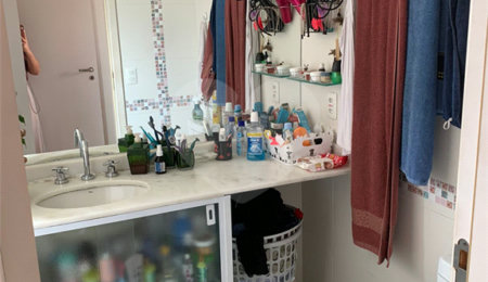 Apartamento à venda com 3 quartos, sendo 1 suíte,  em Parque Santana, Mogi das Cruzes, SP