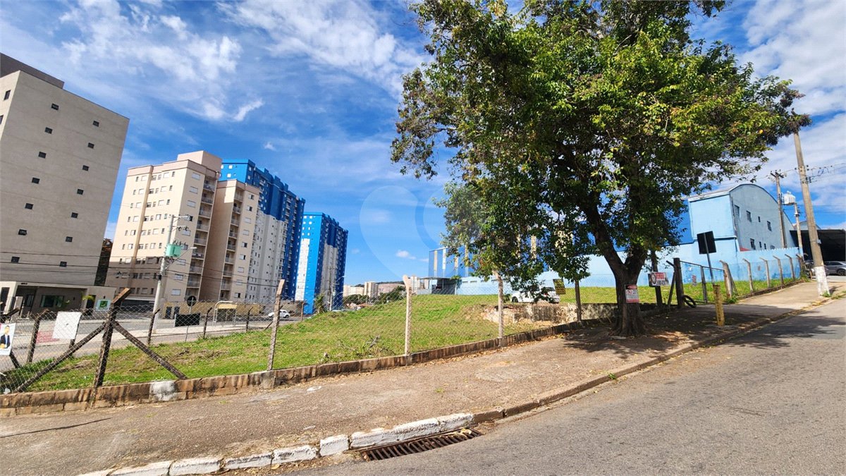 Terreno à venda em Ortizes, Valinhos, SP