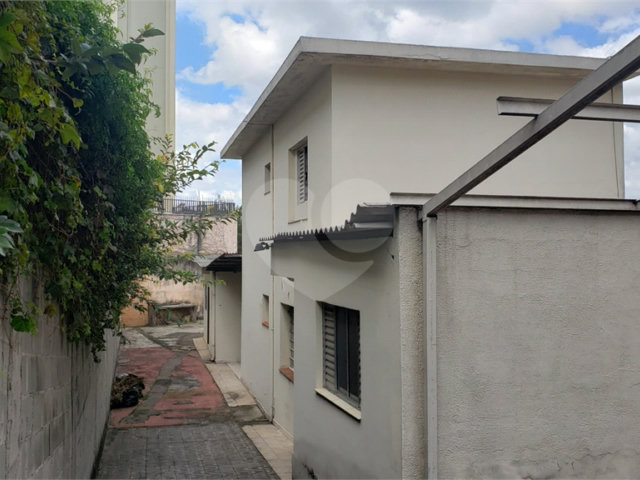 Sobrado à venda ou para alugar com 4 quartos em Brooklin Velho, São Paulo, SP