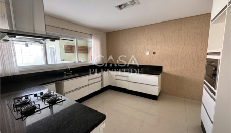 Casa em condomínio à venda com 3 suítes em Vila Haro, Sorocaba, SP