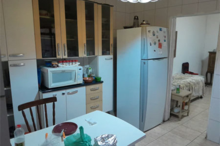 Sobrado à venda com 2 suítes em Várzea de Baixo, São Paulo, SP