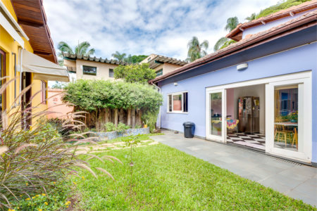 Casa à venda com 2 suítes em Alto da Boa Vista, São Paulo, SP
