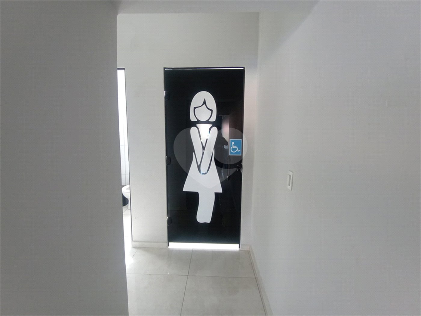 Salão Comercial para alugar em Vila Nastri, Itapetininga, SP
