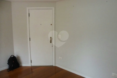 Apartamento à venda com 3 quartos, sendo 1 suíte,  em Santana, São Paulo, SP