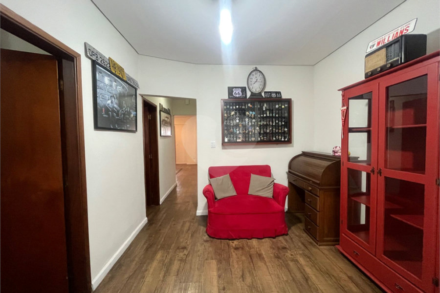 Casa à venda com 4 quartos, sendo 1 suíte, em Jardim França, São Paulo, SP