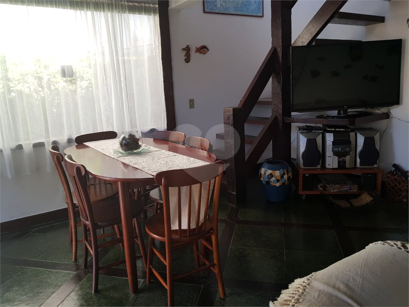 Casa em condomínio à venda com 3 quartos, sendo 2 suítes,  em Alto de Búzios, Armação dos Búzios, RJ
