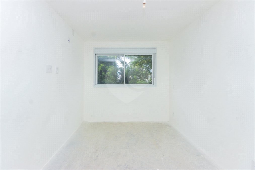 Apartamento à venda com 3 quartos, sendo 1 suíte, em Santo Amaro, São Paulo, SP
