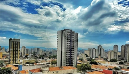 Apartamento à venda com 3 quartos, sendo 1 suíte,  em Vila Gomes Cardim, São Paulo, SP