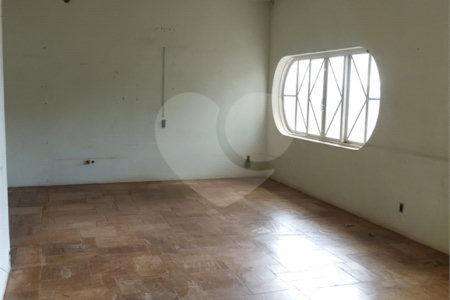 Casa à venda com 5 quartos, sendo 3 suítes, em Vila Sedenho, Araraquara, SP
