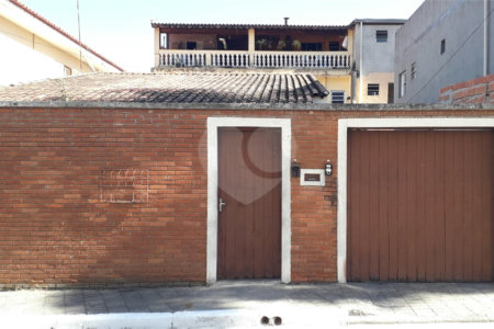 Casa à venda com 5 quartos, sendo 2 suítes, em Jardim Nadir, São Paulo, SP
