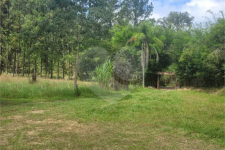 Sítio à venda com 2 quartos em Taiaçupeba, Mogi das Cruzes, SP