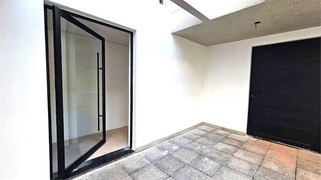 Casa à venda com 3 suítes no condomínio Residencial Heron 140, São Paulo - SP