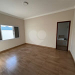 Casa à venda com 2 quartos, sendo 1 suíte, no condomínio Residencial Lagos D Icarai, Salto - SP