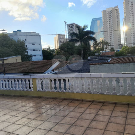 Sobrado à venda com 2 suítes em Várzea de Baixo, São Paulo, SP