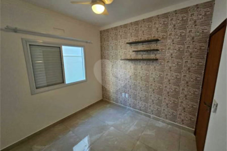 Casa à venda com 3 quartos, sendo 1 suíte, no condomínio Vista Verde, Indaiatuba - SP