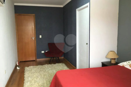 Sobrado à venda com 3 suítes em Vila Mazzei, São Paulo, SP