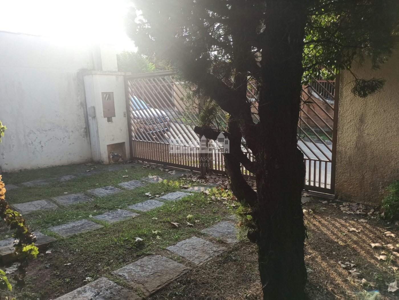 Casa à venda com 3 quartos, sendo 1 suíte, em Vila Esperia Ou Giglio, Atibaia, SP