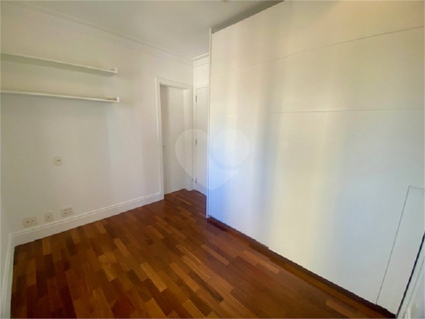 Apartamento à venda ou para alugar com 2 suítes em Itaim Bibi, São Paulo, SP