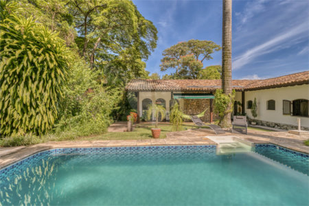 Casa Térrea à venda com 4 suítes em Alto da Boa Vista, São Paulo, SP
