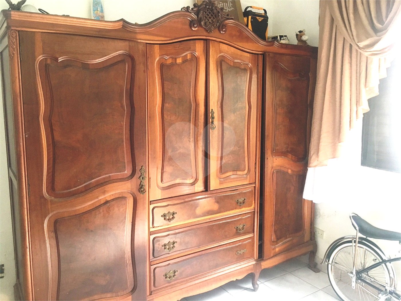 Casa Térrea à venda com 4 quartos, sendo 1 suíte,  em Vila Mazzei, São Paulo, SP