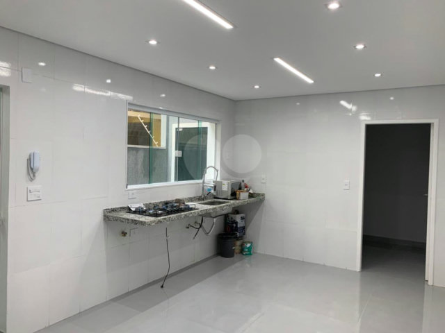 Sobrado à venda com 3 quartos, sendo 1 suíte,  em Imirim, São Paulo, SP