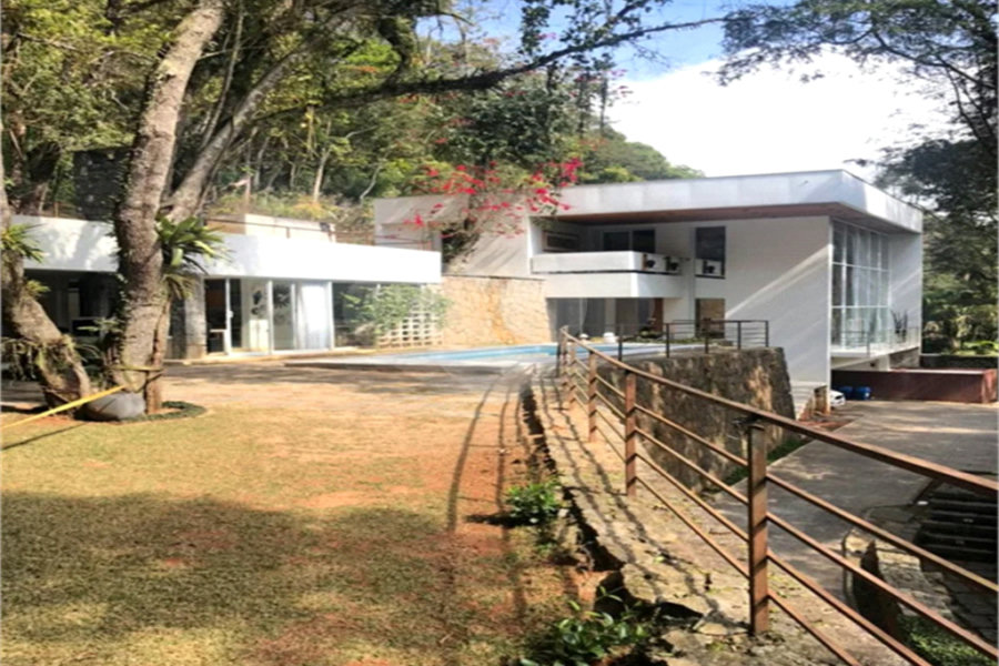 Casa à venda com 6 suítes no condomínio Alpes da Cantareira, Mairiporã - SP