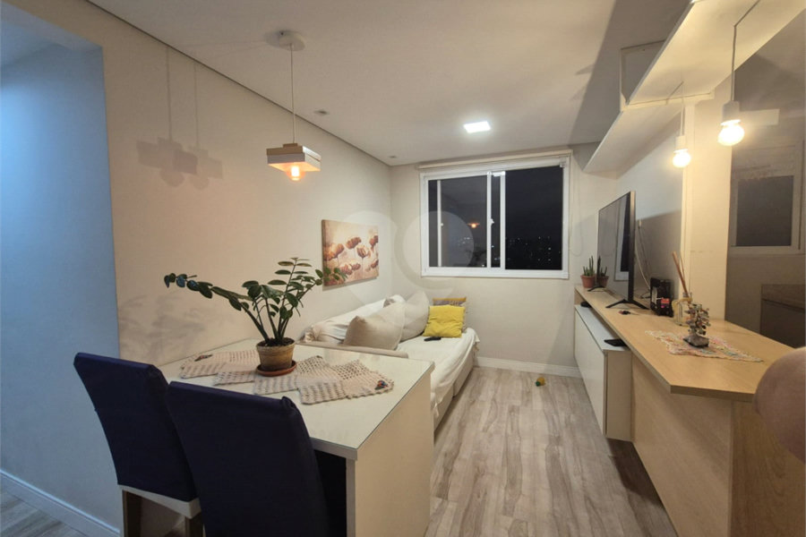 Apartamento à venda com 2 quartos em Campo Limpo, São Paulo, SP