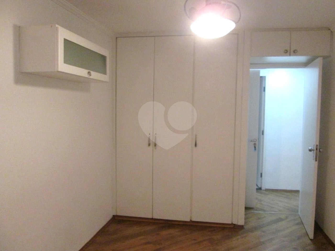 Apartamento à venda com 3 quartos, sendo 1 suíte,  em Paraíso, São Paulo, SP