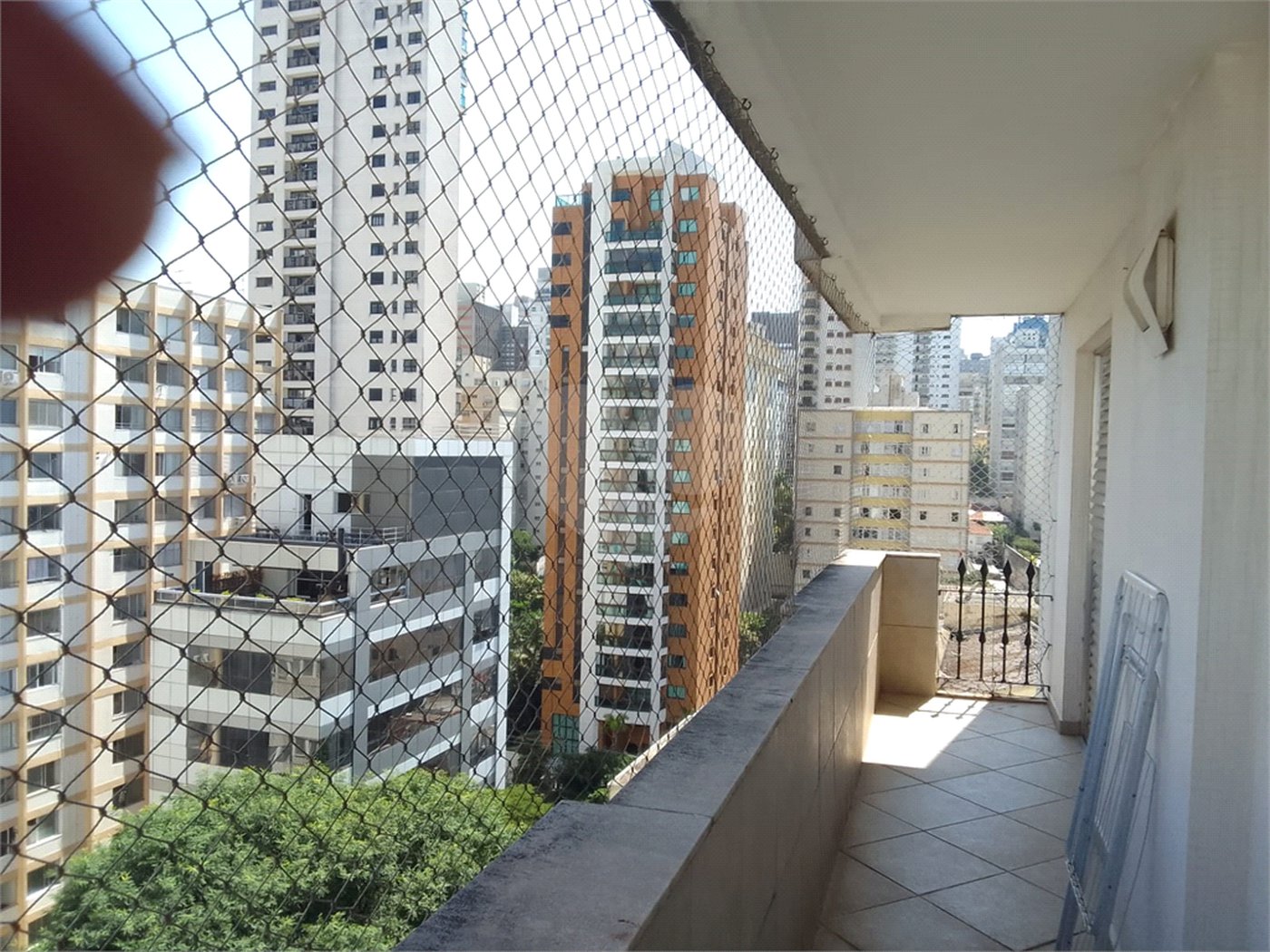 Apartamento à venda com 3 quartos, sendo 1 suíte, em Jardim Paulista, São Paulo, SP