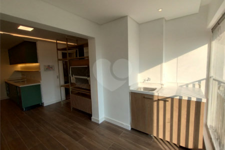 Apartamento à venda ou para alugar com 1 quarto em Cerqueira César, São Paulo, SP